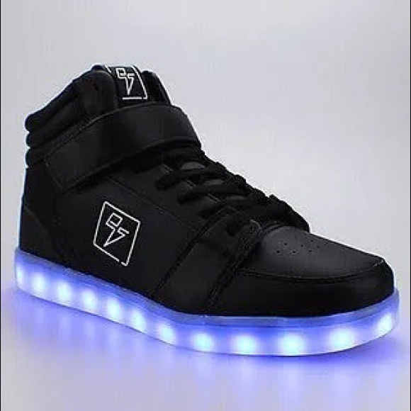 Electric Styles Shoes Electric Styles Led High Top Glow Sneakers Size 8 Women 65 Men Poshmark